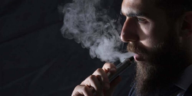 Do Nicotine-Free Vapes Help You Quit? What the Evidence Says